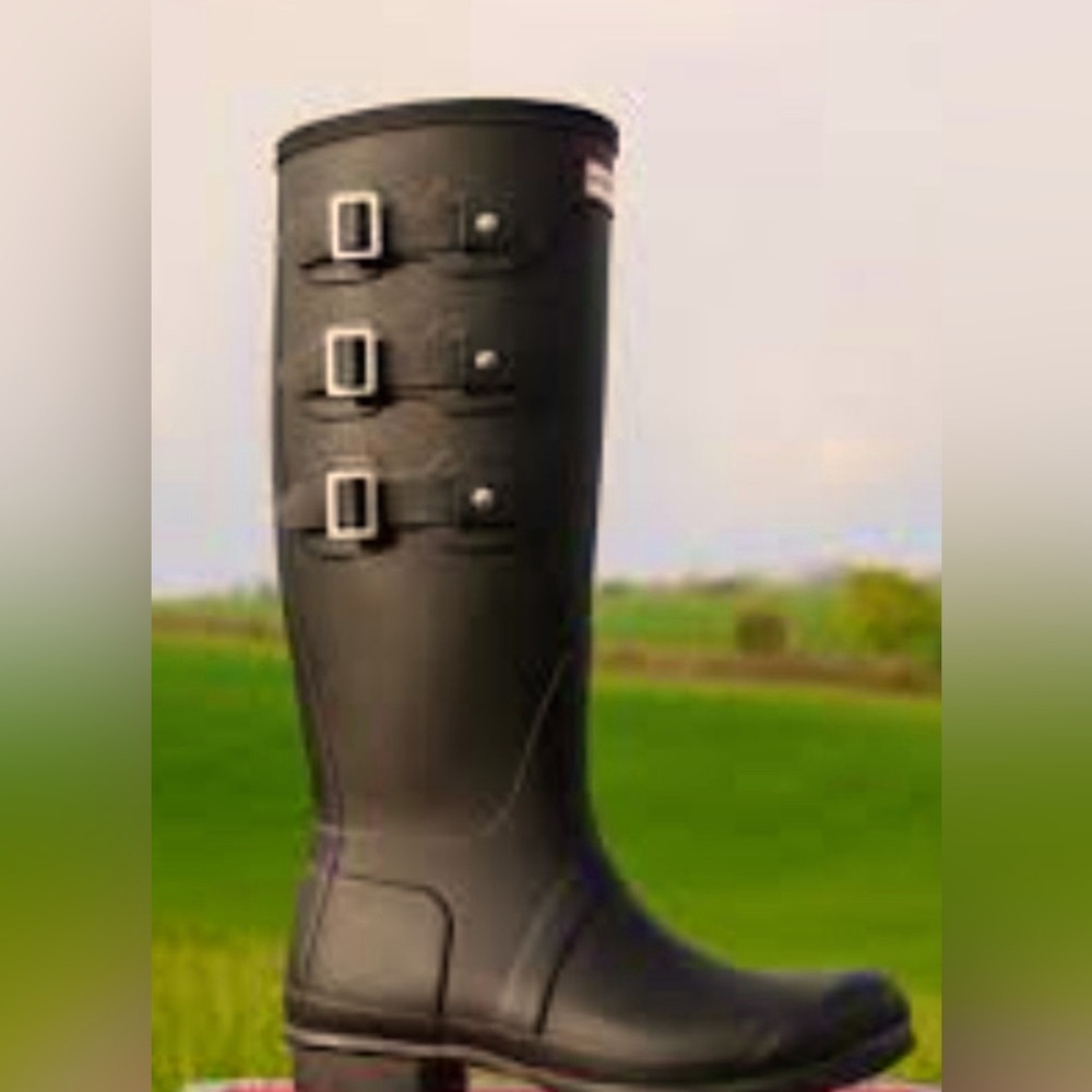 Hunter Original Tall Mercury Multi- Buckle Boots •NEVER WORN!!• Size 10